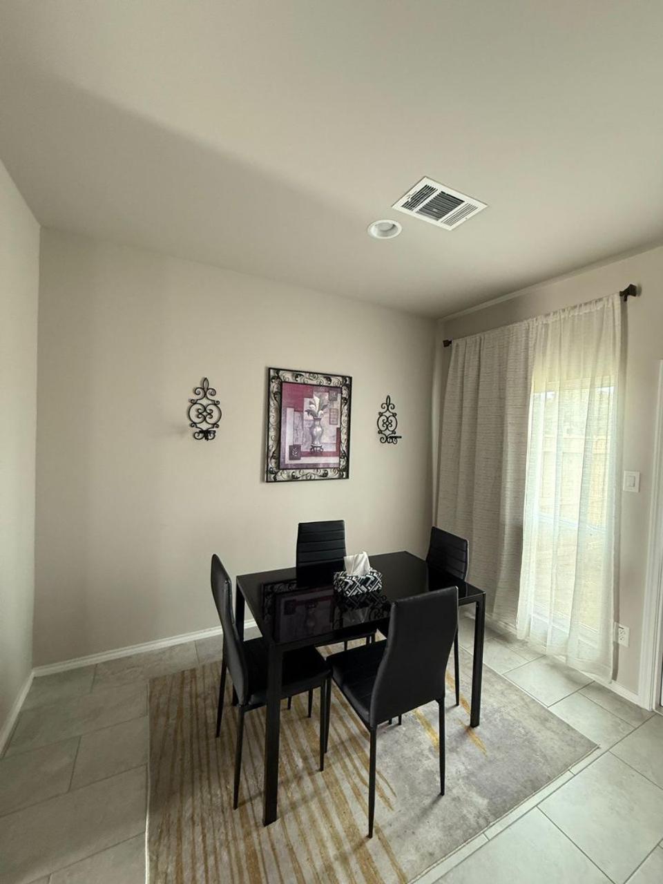 Gorgeous, Brand New 3 Bedrooms Home- Built 2024, Near Seaworld & Lackland Afb San Antonio Zewnętrze zdjęcie